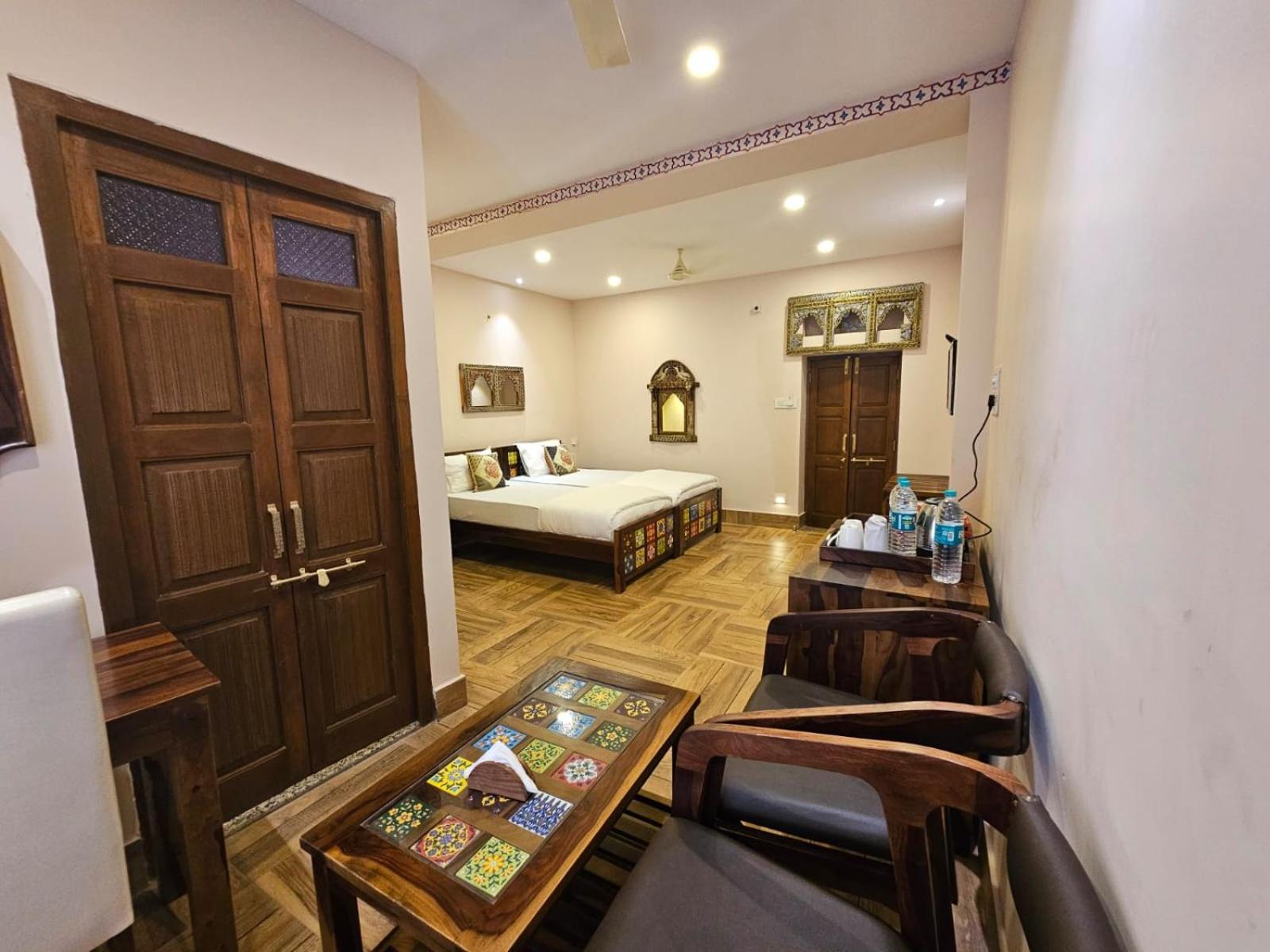 Khamma Heritage Jodhpur  Cameră foto